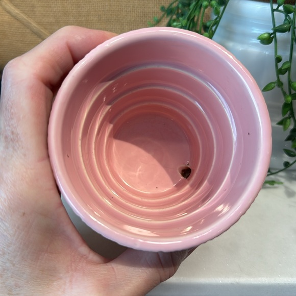 Vintage McCoy planter - Picture 6 of 11